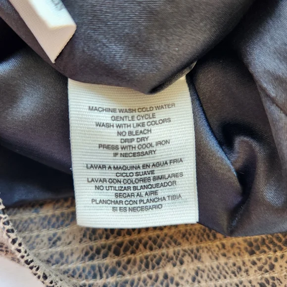 Edgy Snakeskin Print Mini Shift Dress Brown Sleeveless Soft Comfy Trendy Cute XS - Picture 11 of 16